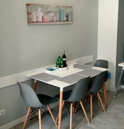 4 Przy Parku Lesnym *